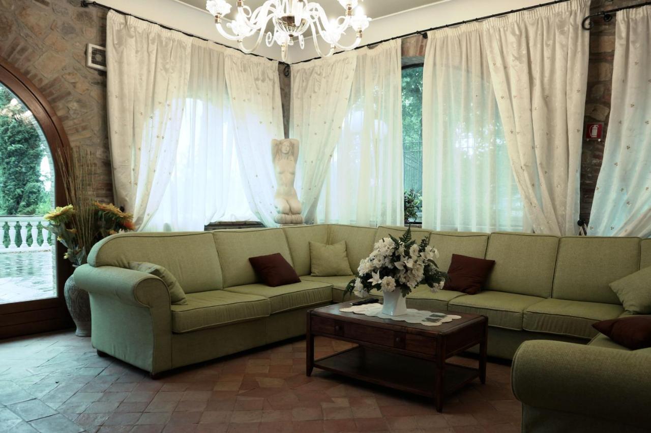 Agriturismo Beata Vanna ฟาโบร ภายนอก รูปภาพ